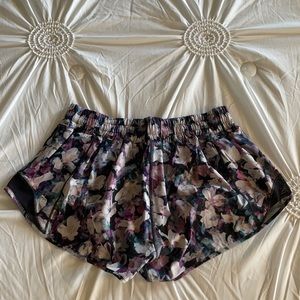 Lululemon Hotty Hot Shorts